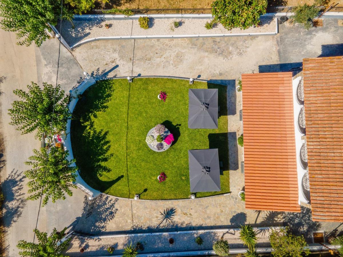 Afroditi Holiday Home - Blue Apartment Svoronata Esterno foto